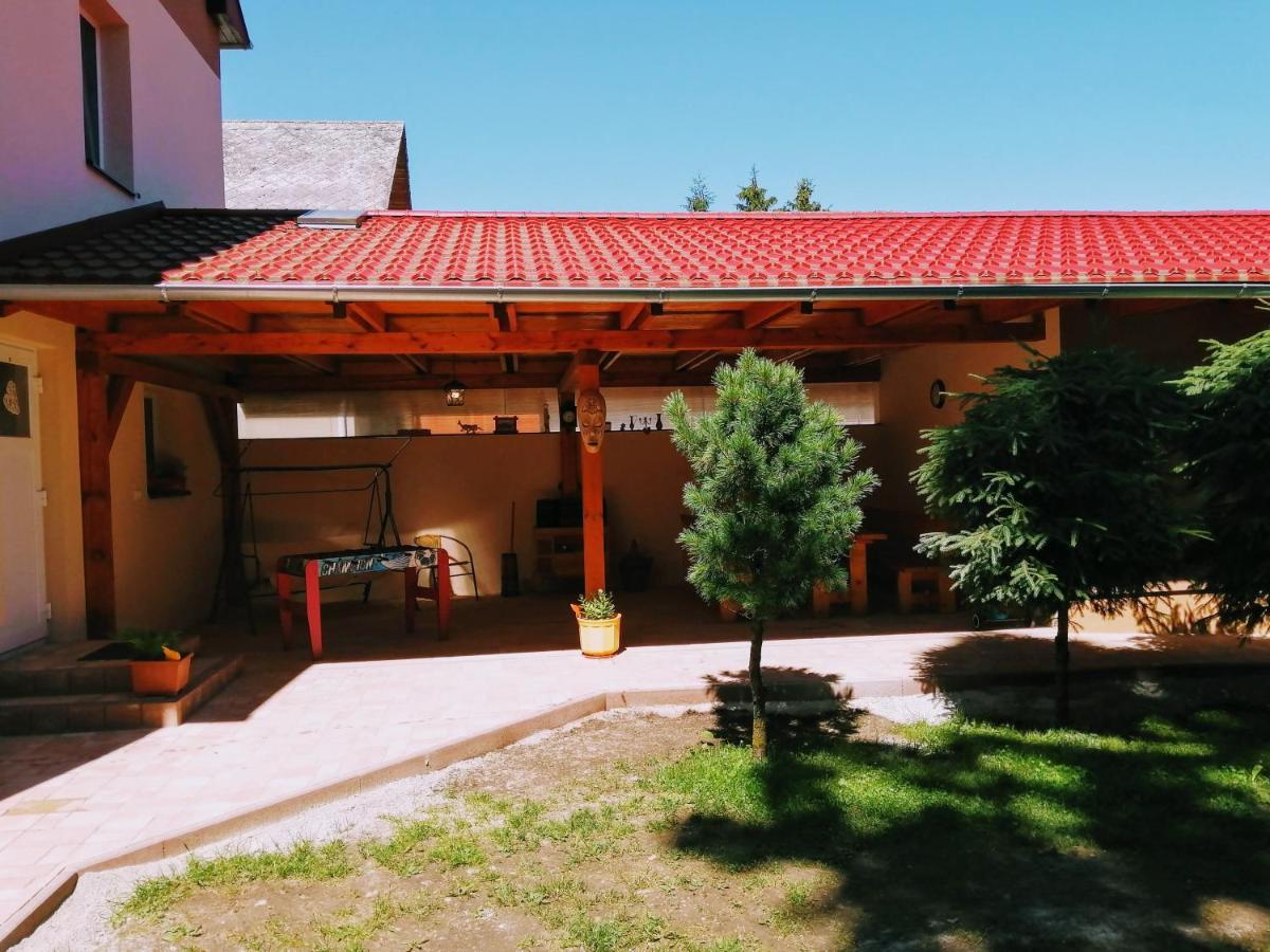 Apartman Paula -Dovolenka Pri Aquaparku Lipótszentmiklós Kültér fotó